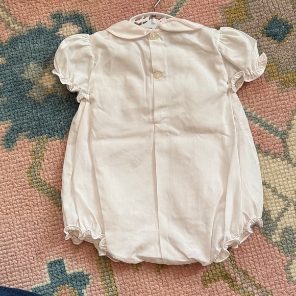 Vintage Pastels Baby bubble Peter Pan Collar - hand embroidered & 2 50s hangers - Picture 5 of 6